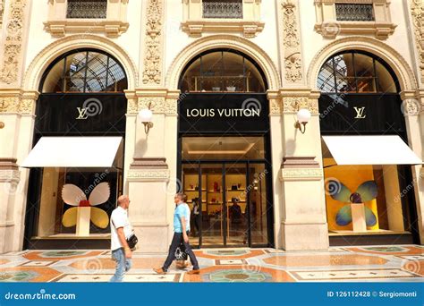 italy lv store|louis vuitton milan italy.